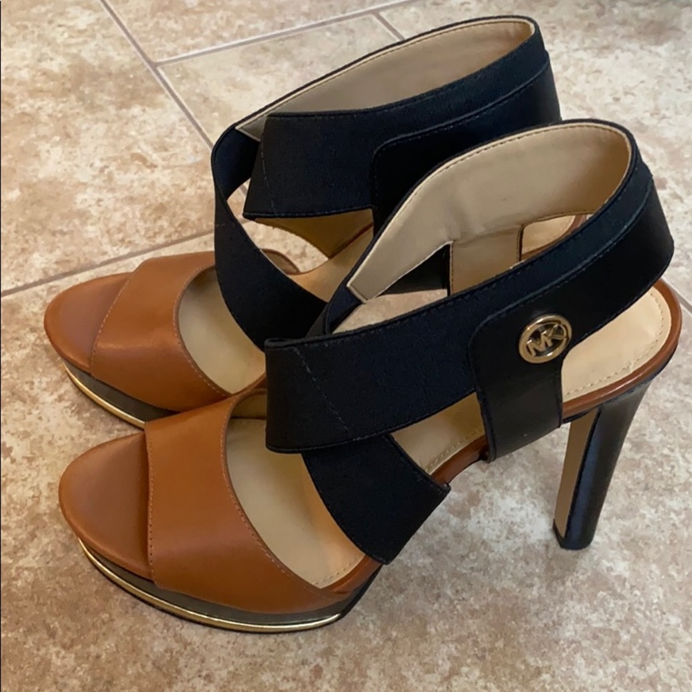Michael Kors New shoes - size 7.5
